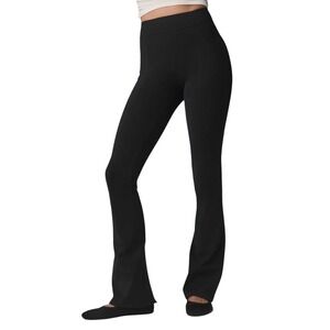 ALO YOGA Women's Airbrush High-Waist Kick-Back Legging, Black, Size Small
